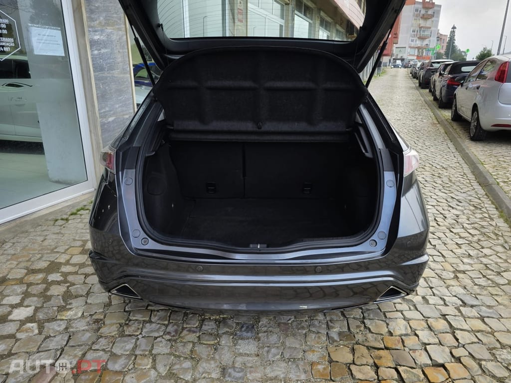 Honda Civic 1.4 i-VTEC Elegance