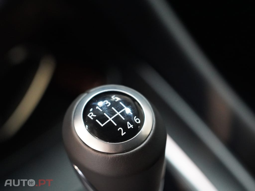 Nissan Qashqai 1.3 DIG-T N-Connecta LED+TT+SKY