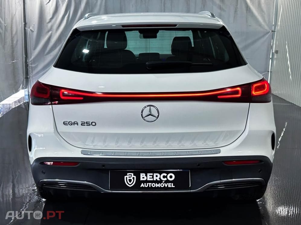 Mercedes-Benz EQA 250 AMG Line