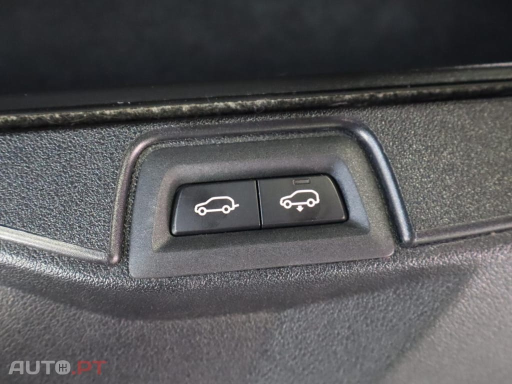 BMW X5 xDrive45e Auto Business