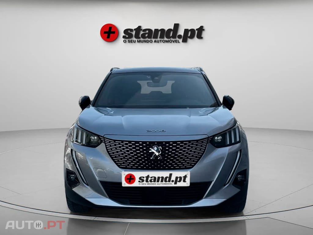 Peugeot E-2008 GT+