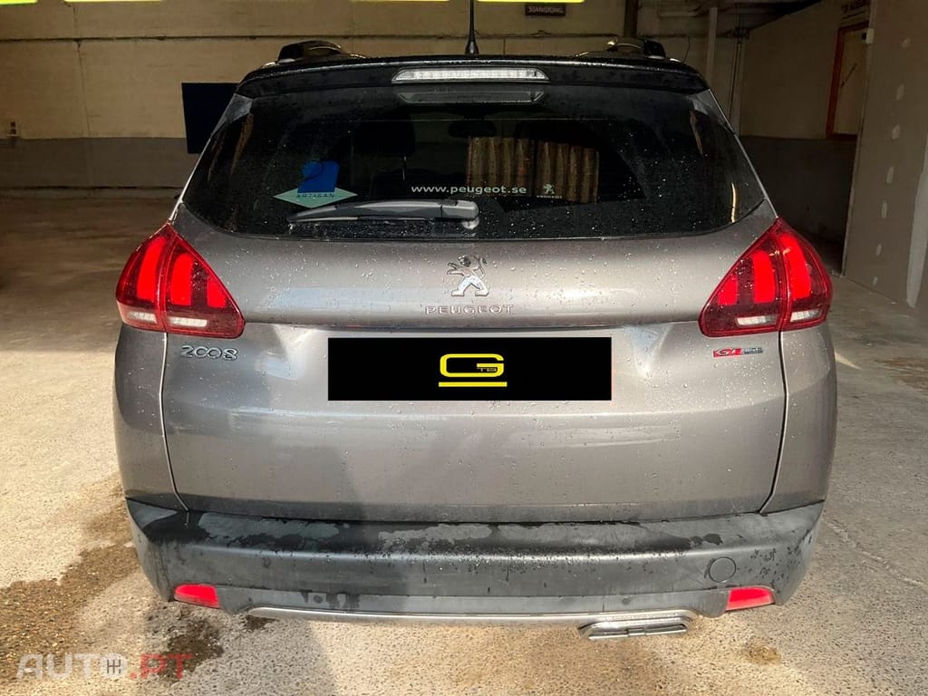 Peugeot 2008 1.2 e-THP GT Line 