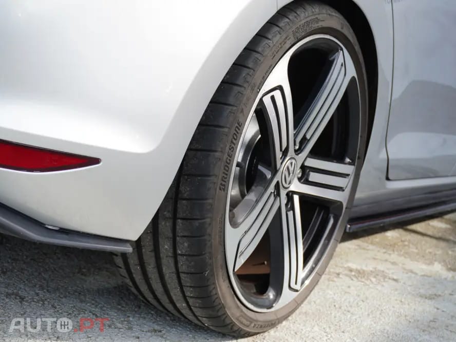 Volkswagen Golf 2.0 TSi GTi DSG