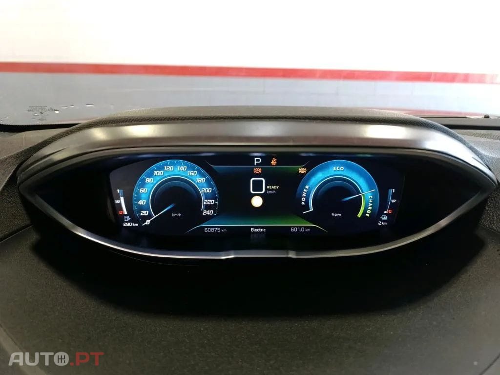 Peugeot 3008 1.6 Hybrid GT e-EAT8