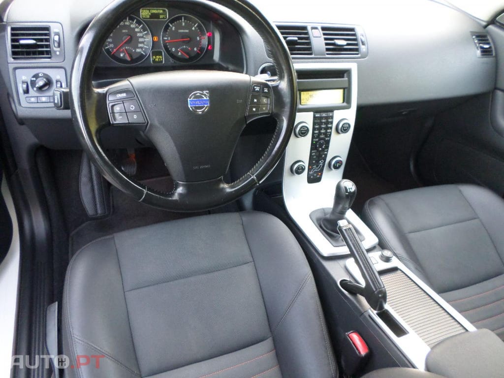 Volvo C30 1.6 D DRIVE KINETIC STAR-TOP 2010