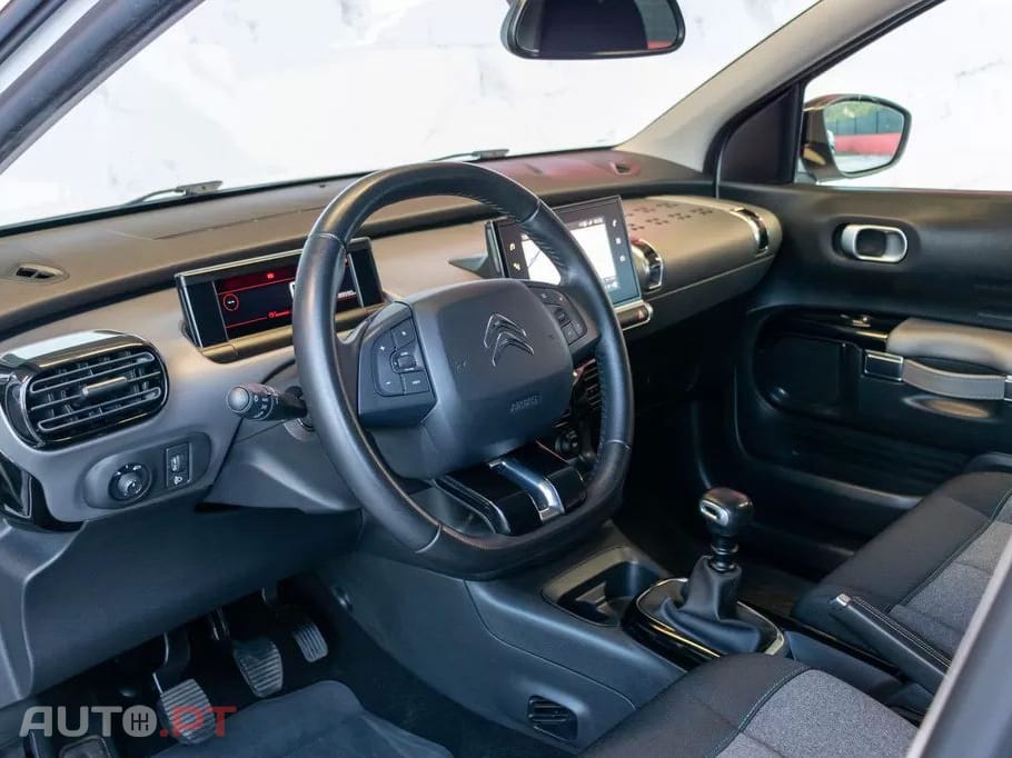 Citroen C4 Cactus 1.2 PureTech Shine