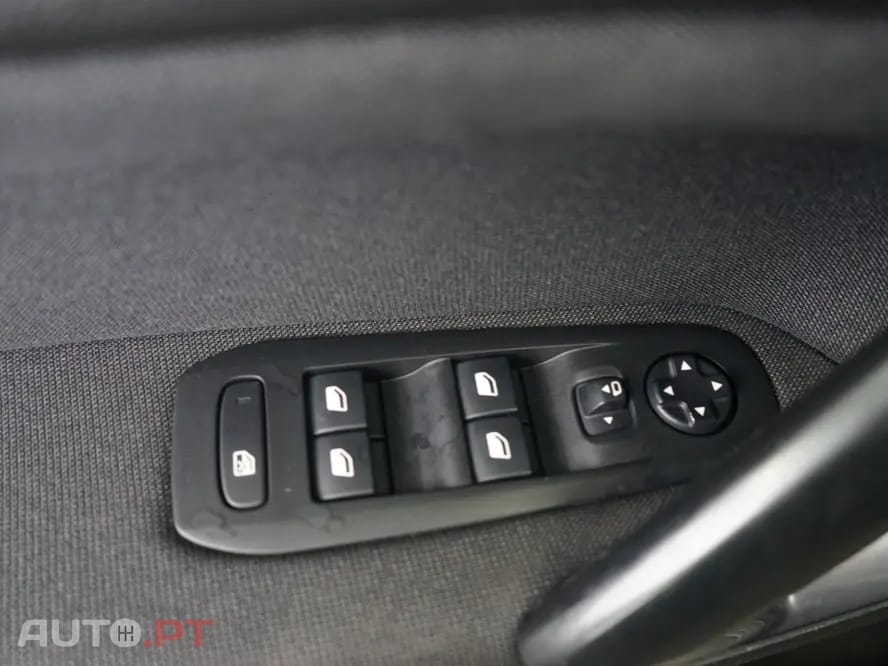 Peugeot 308 SW 1.2 PureTech Business Line