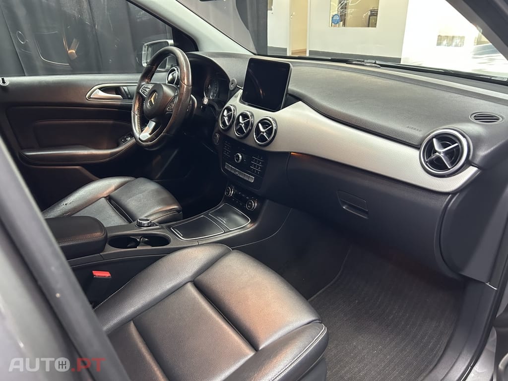 Mercedes-Benz B 250 e Electric Drive