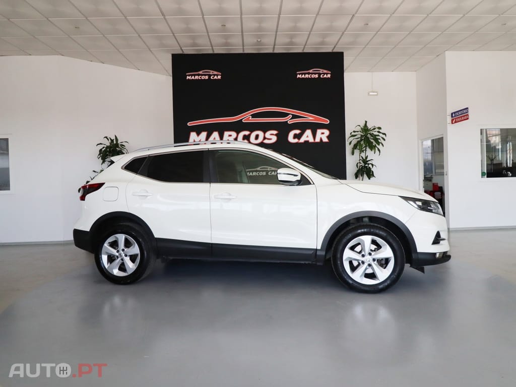 Nissan Qashqai 1.5 dCi Acenta Connect