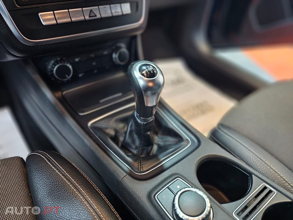 Mercedes-Benz A 180 d Urban