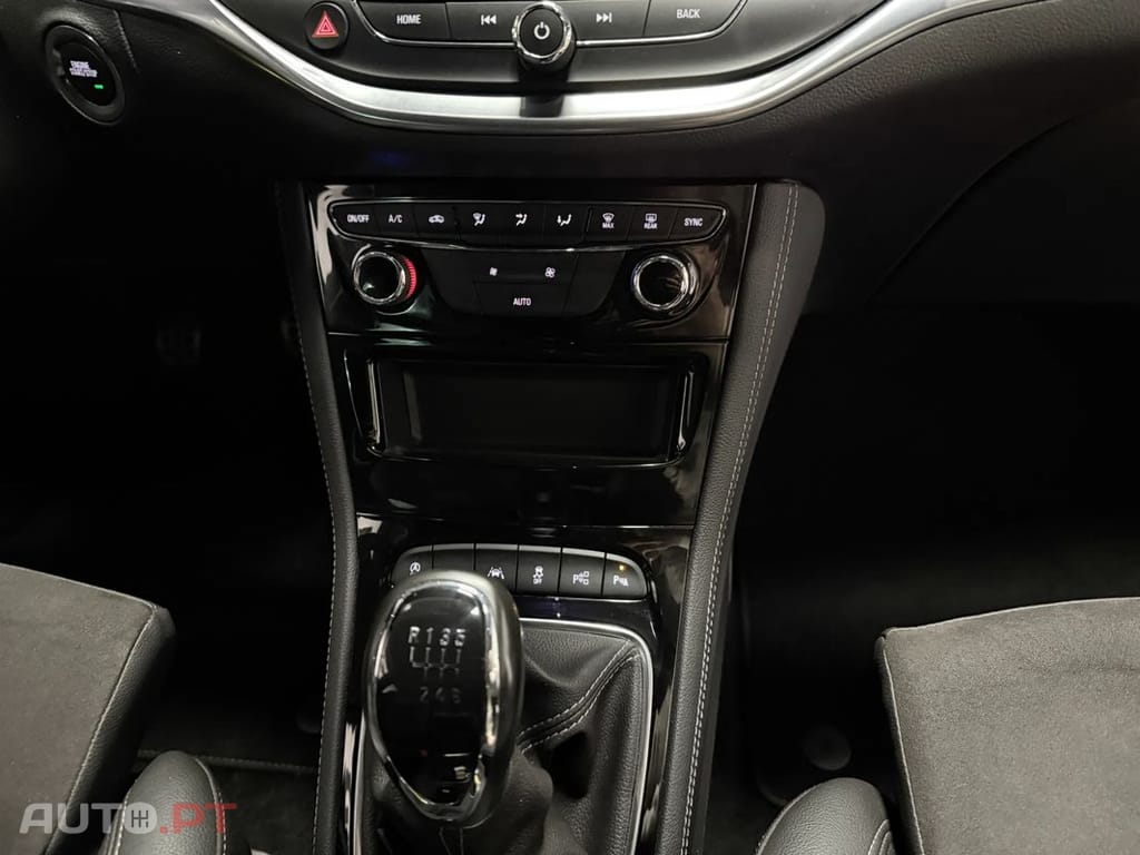 Opel Astra 1.5 D Elegance