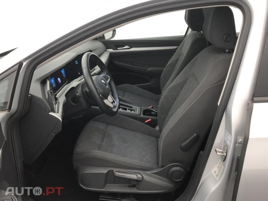 Volkswagen Golf Variant 2.0 TDI Life DSG