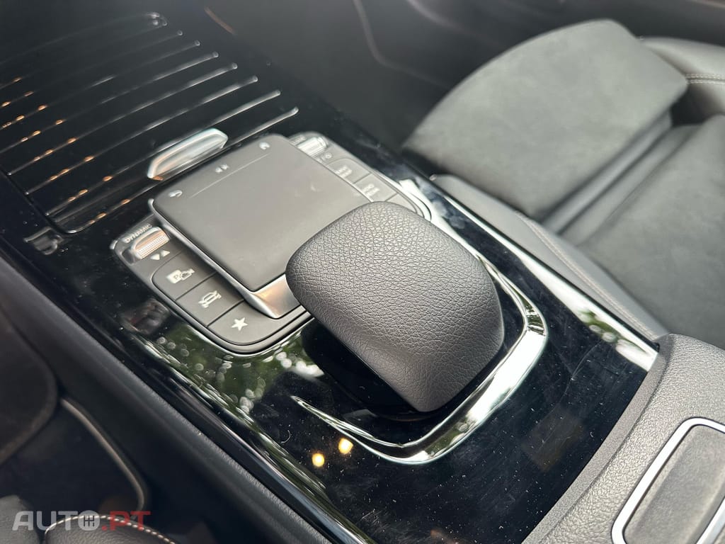 Mercedes-Benz CLA 250 e AMG Line