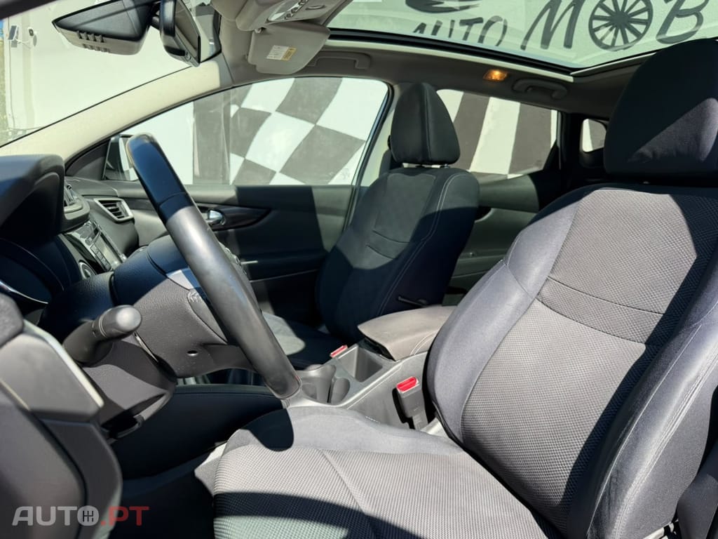 Nissan Qashqai 1.2 DIG-T Tekna Premium