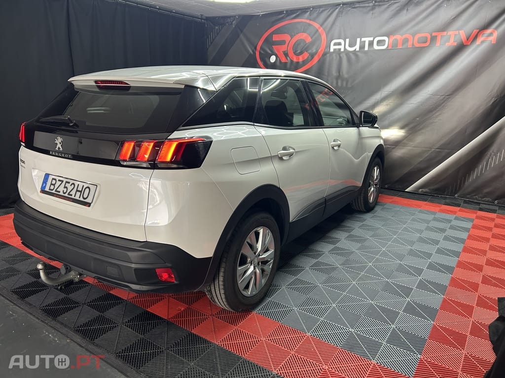 Peugeot 3008 1.2 PureTech Allure EAT8