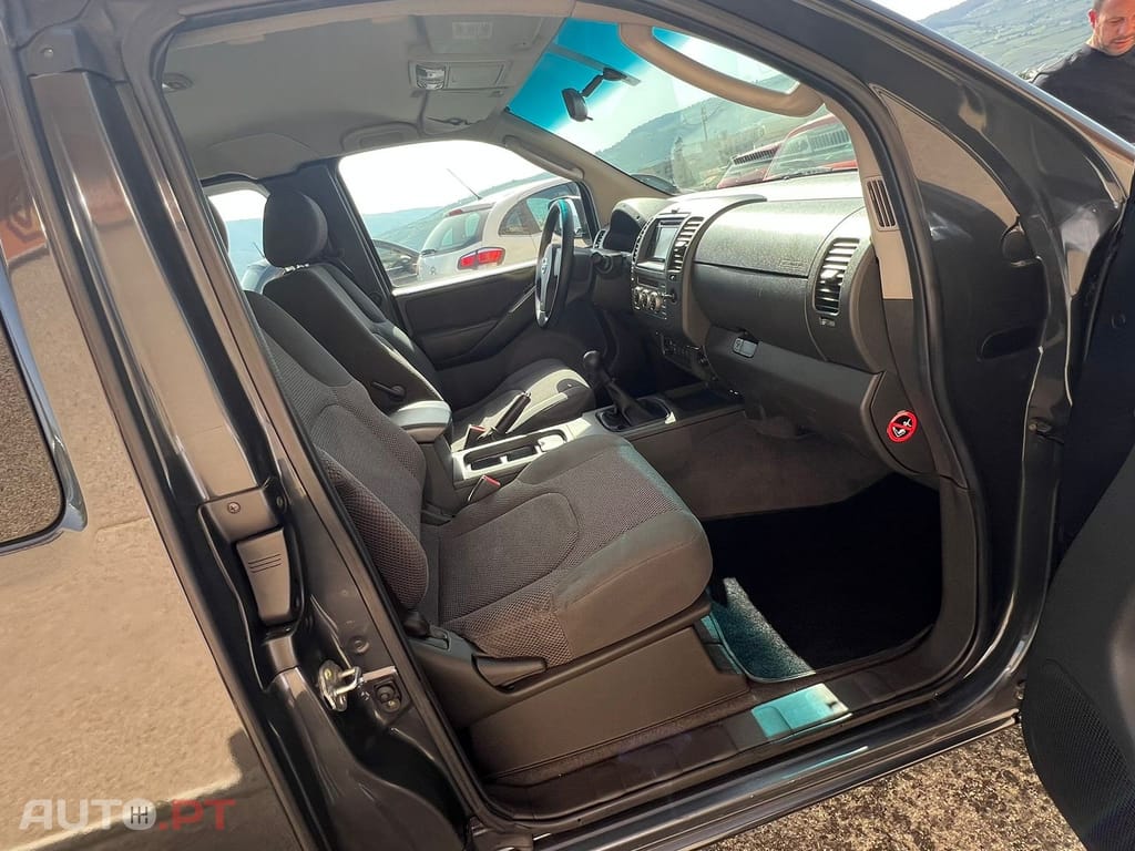 Nissan Navara Nav 2.5 dCi KC SE Comf+C-C+BDT