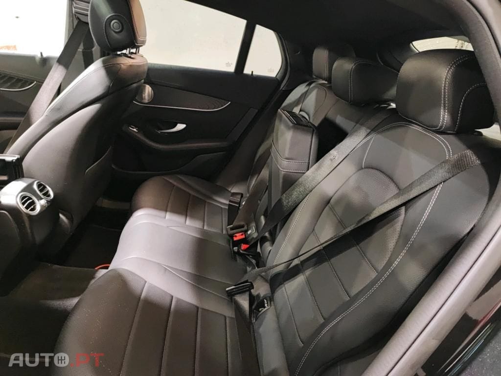 Mercedes-Benz GLC 300 e Coupé 4Matic