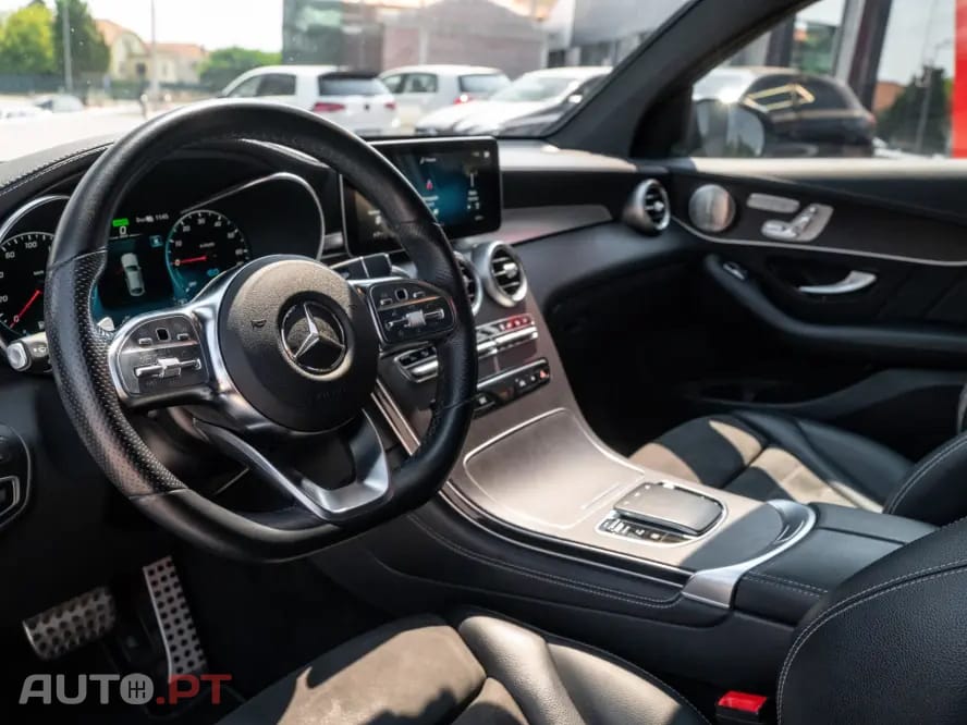 Mercedes-Benz GLC 300 de Coupe 4Matic 9G-TRONIC AMG Line