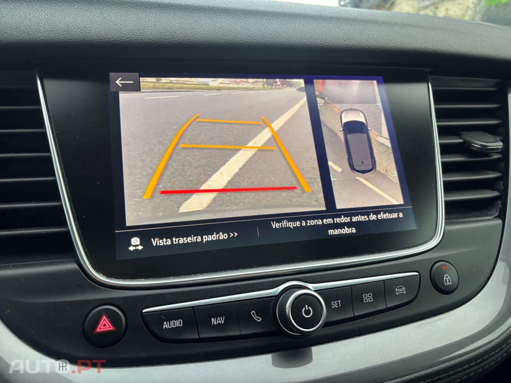 Opel Grandland (X) 1.2 T Design & Tech AT