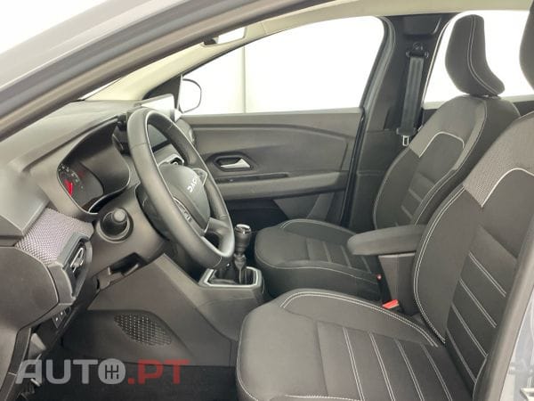 Dacia Sandero ECO-G 100 Bi-Fuel Journey