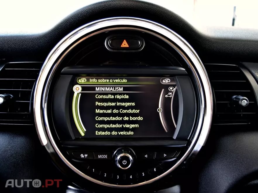 MINI Cooper Cooper D Auto