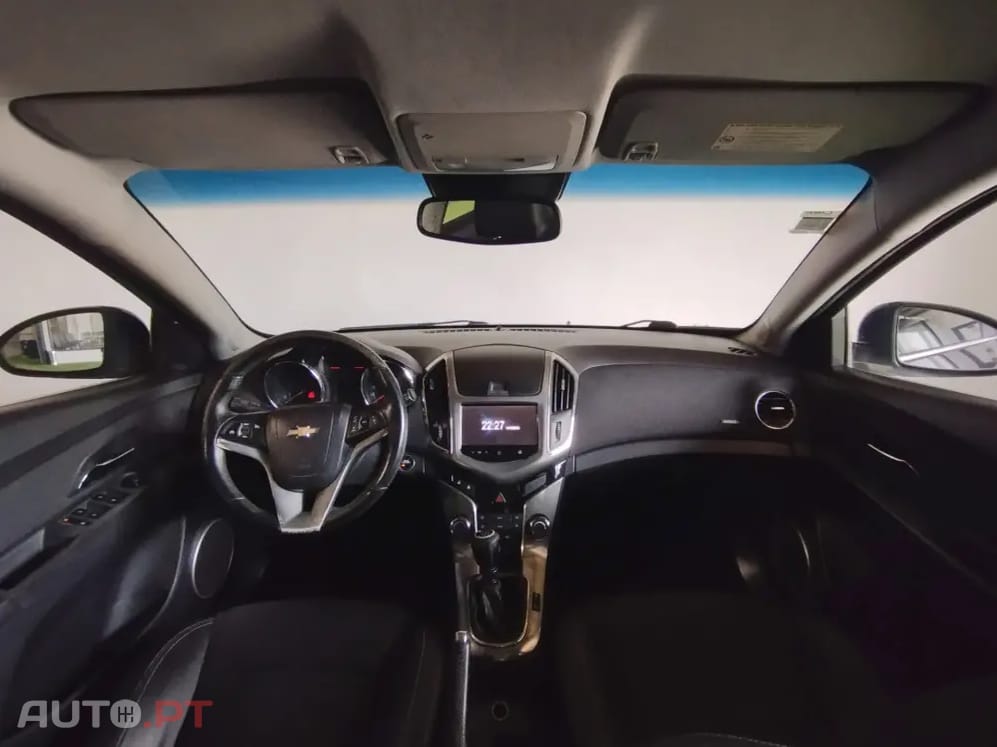 Chevrolet Cruze 1.7 VCDi LT