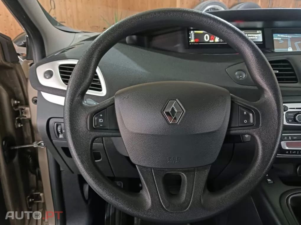 Renault Scénic 1.2 TCE Sport SS