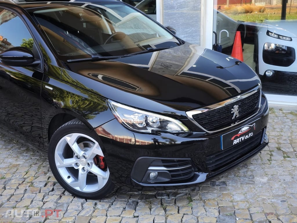 Peugeot 308 1.6 BlueHDi Style J17