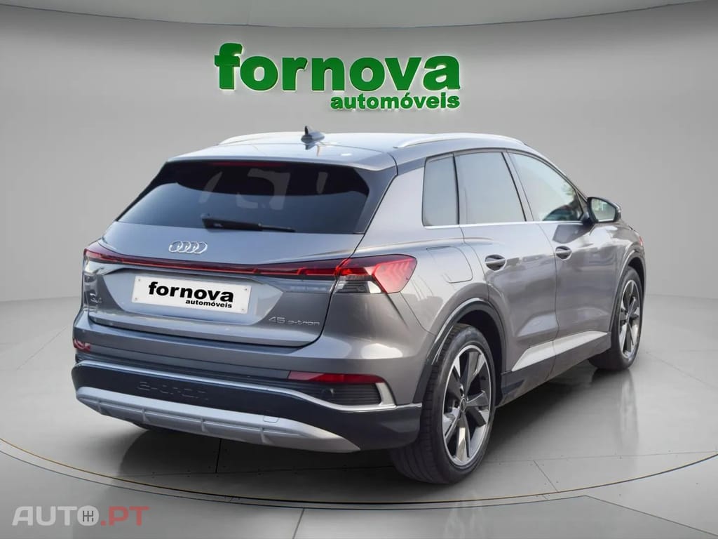 Audi Q4 E-Tron 45 82 kWh SE Business Plus