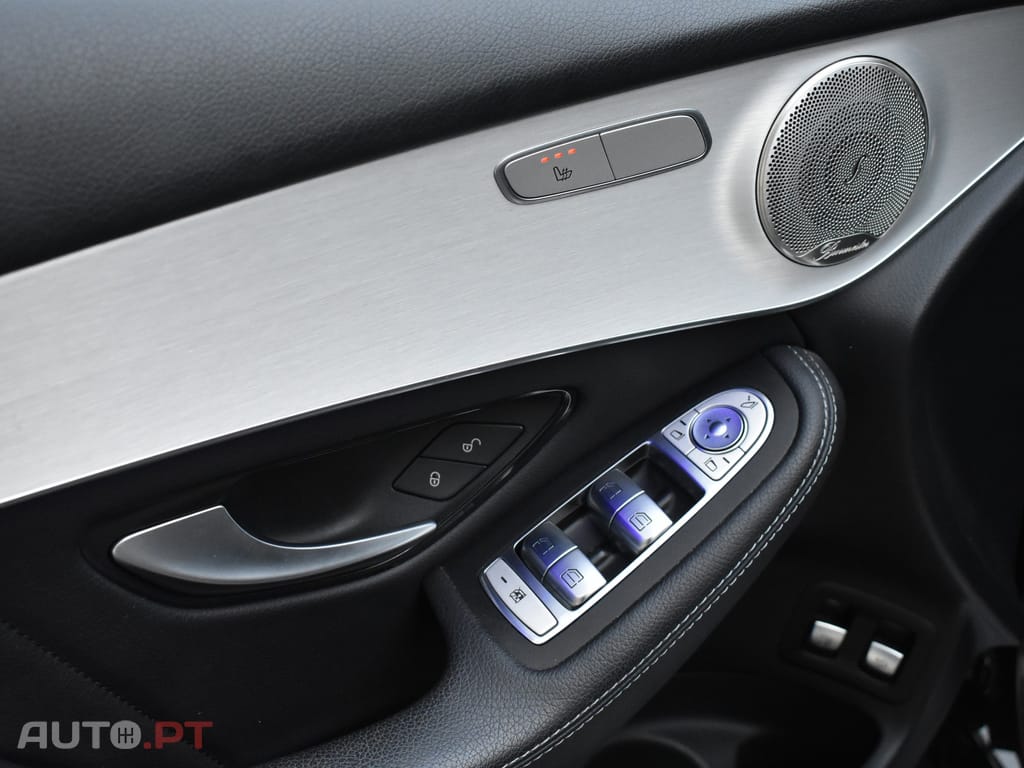 Mercedes-Benz GLC 300 e Coupe 4Matic 9G-TRONIC AMG Line