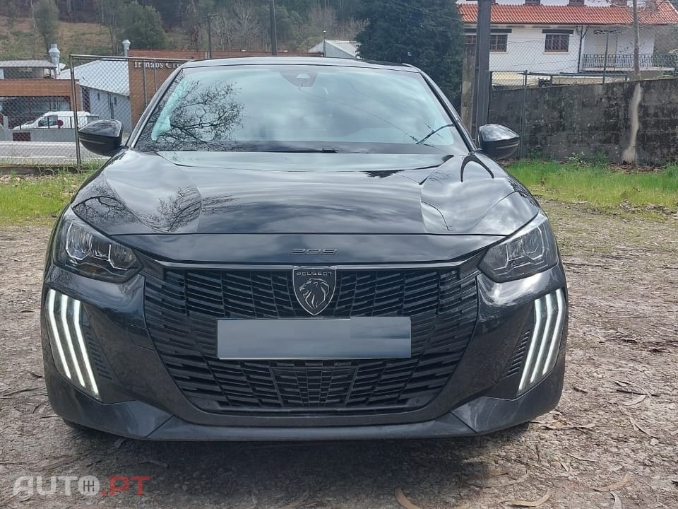 Peugeot E-208 50 kWh Style