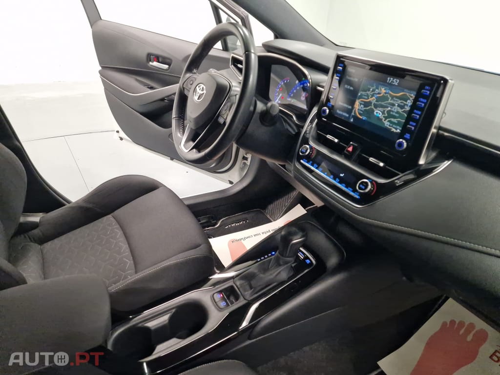 Toyota Corolla Touring Sports 1.8 Hybrid Comfort