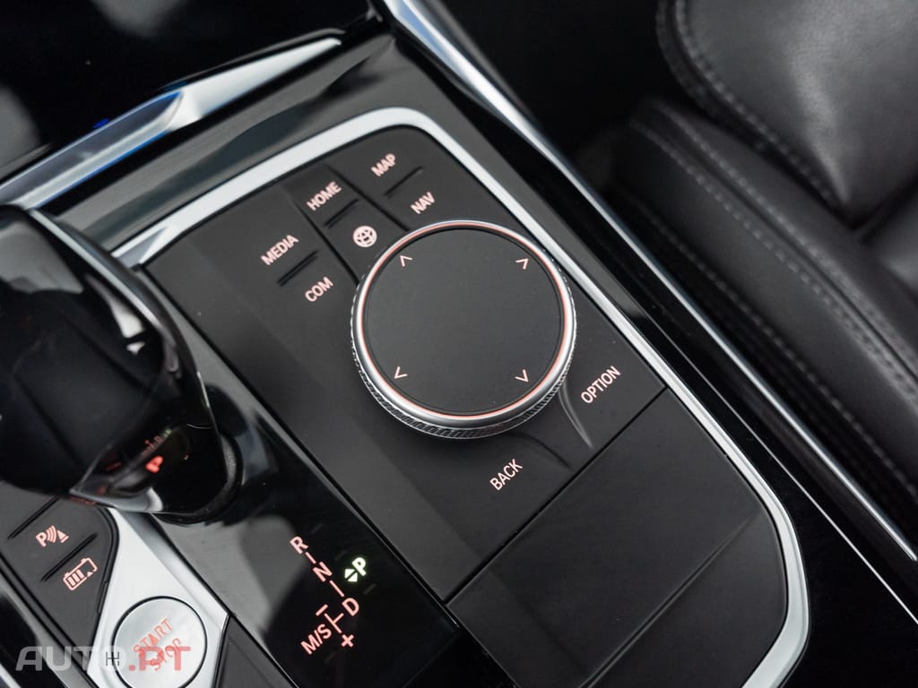 BMW 320 e Corporate Edition Auto