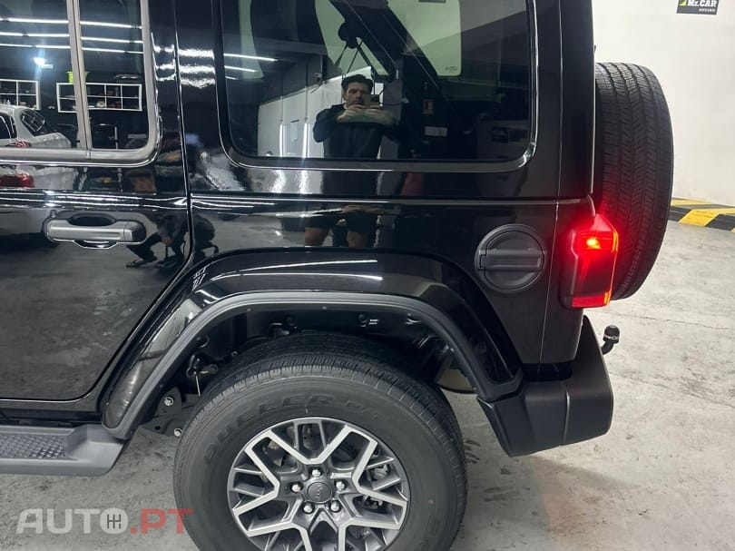 Jeep Wrangler Sahara Unilimited