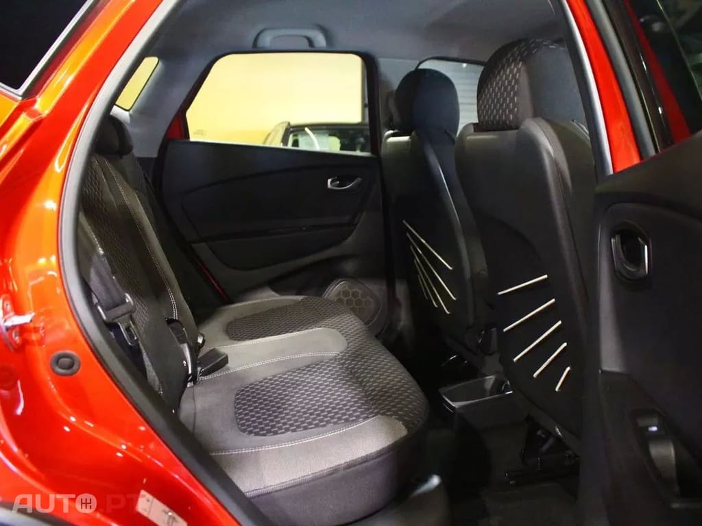 Renault Captur 1.5 dCi Red Edition