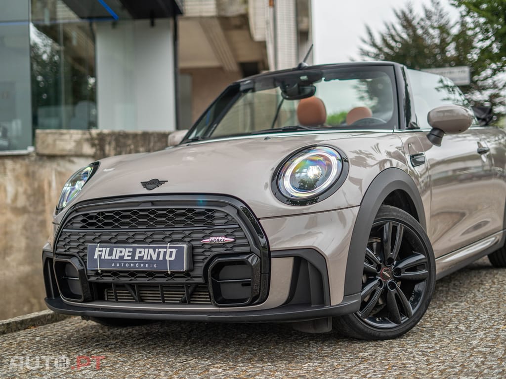 MINI Cabrio Cooper Premium Extra JCW Auto