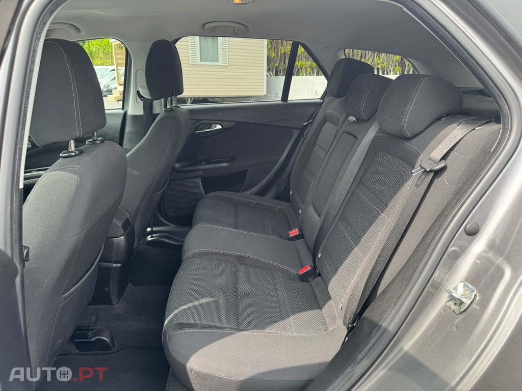 Fiat Tipo 1.3 M-Jet Easy J17