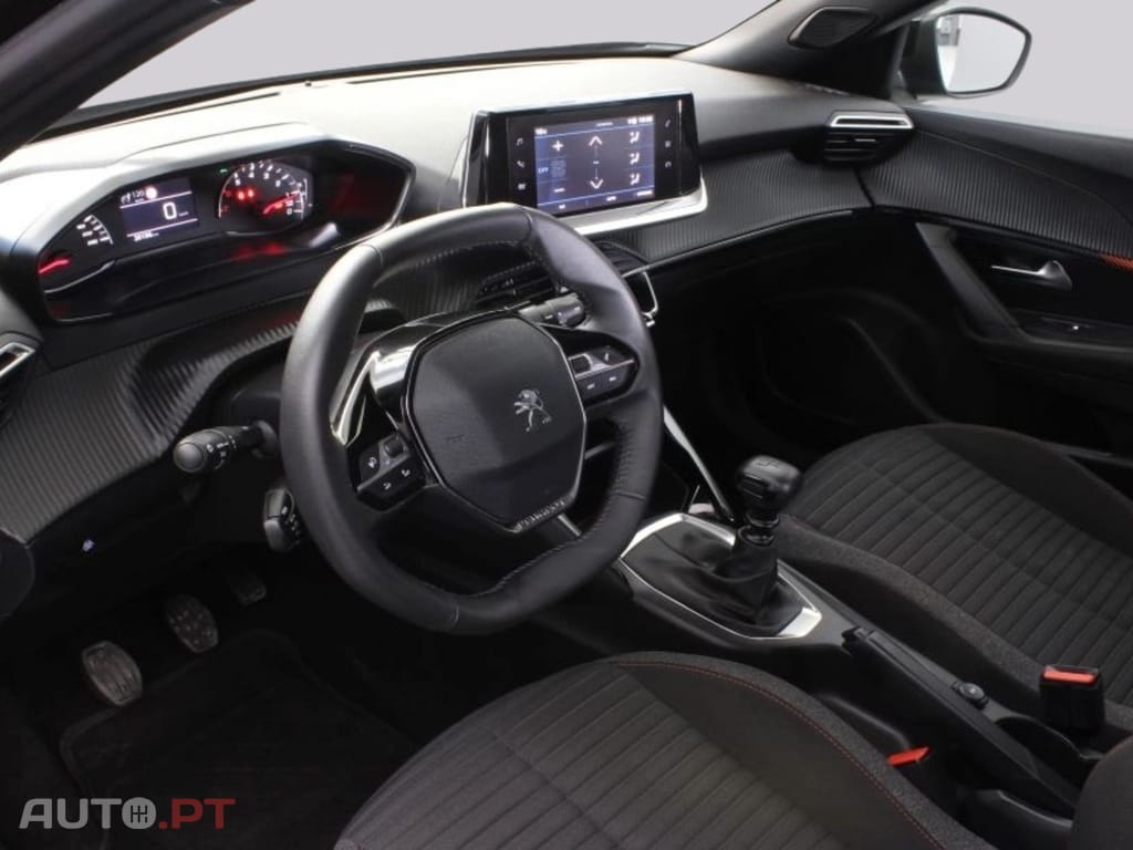 Peugeot 2008 1.2 PureTech Active Pack