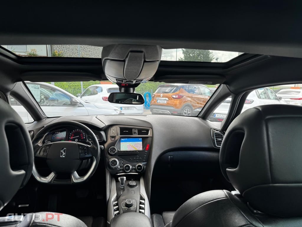 Citroen DS5 2.0 HDi Hybrid4 So Chic CMP6
