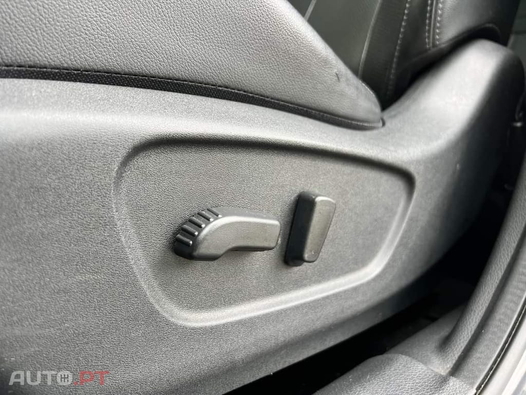 Nissan Qashqai 1.5 dCi Tekna Premium Pele