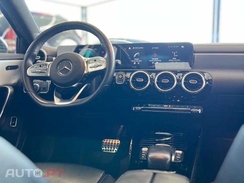 Mercedes-Benz A 250 e 8G-DCT AMG Line Advanced