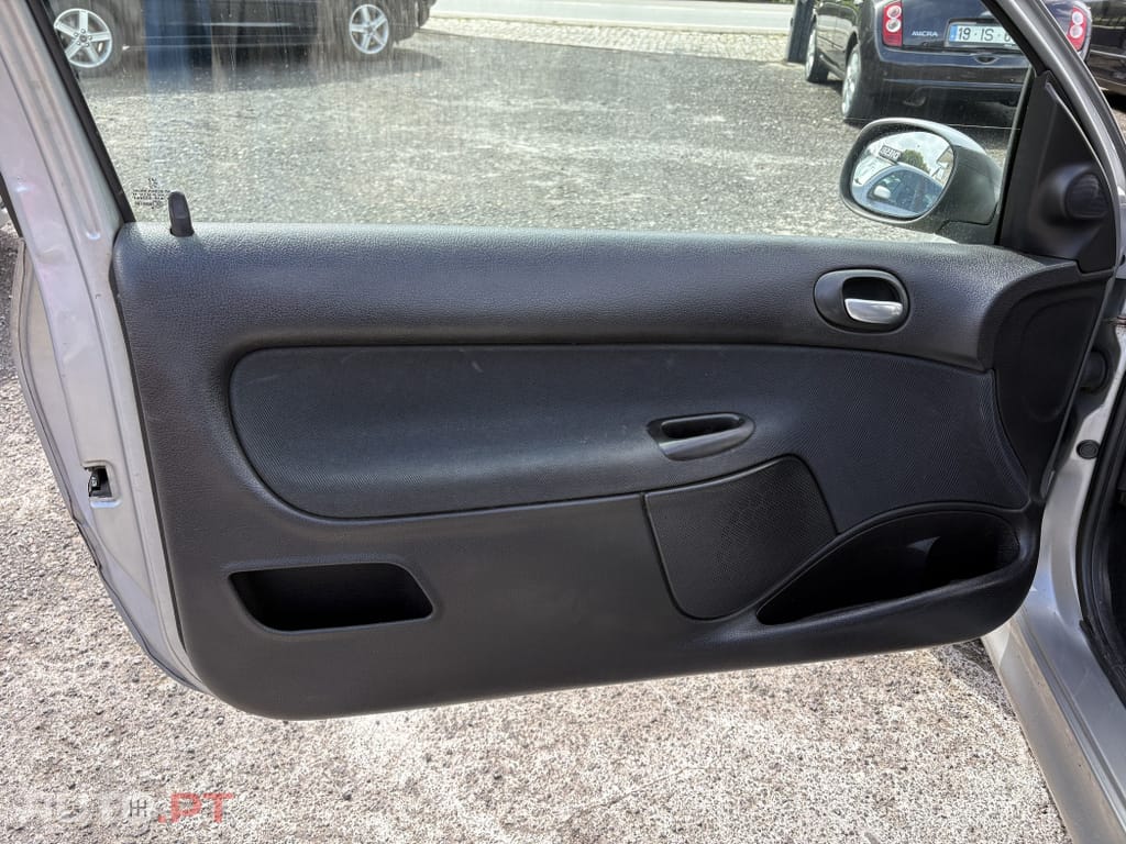 Peugeot 206 1.6 HDi XS