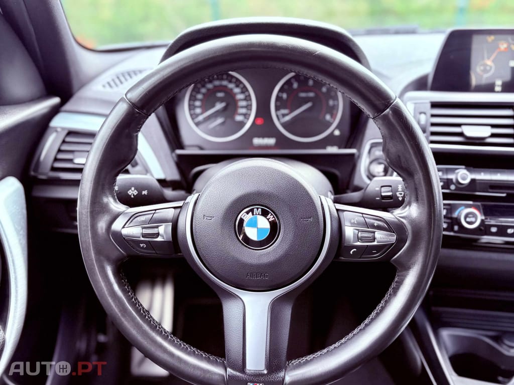 BMW 116 d Pack M Auto