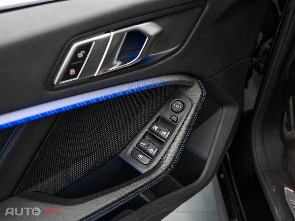 BMW 216 d Pack Desportivo M