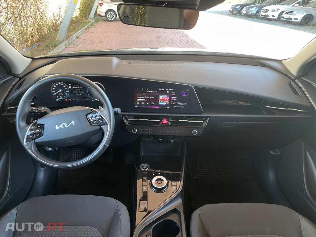 Kia Niro 64kWh