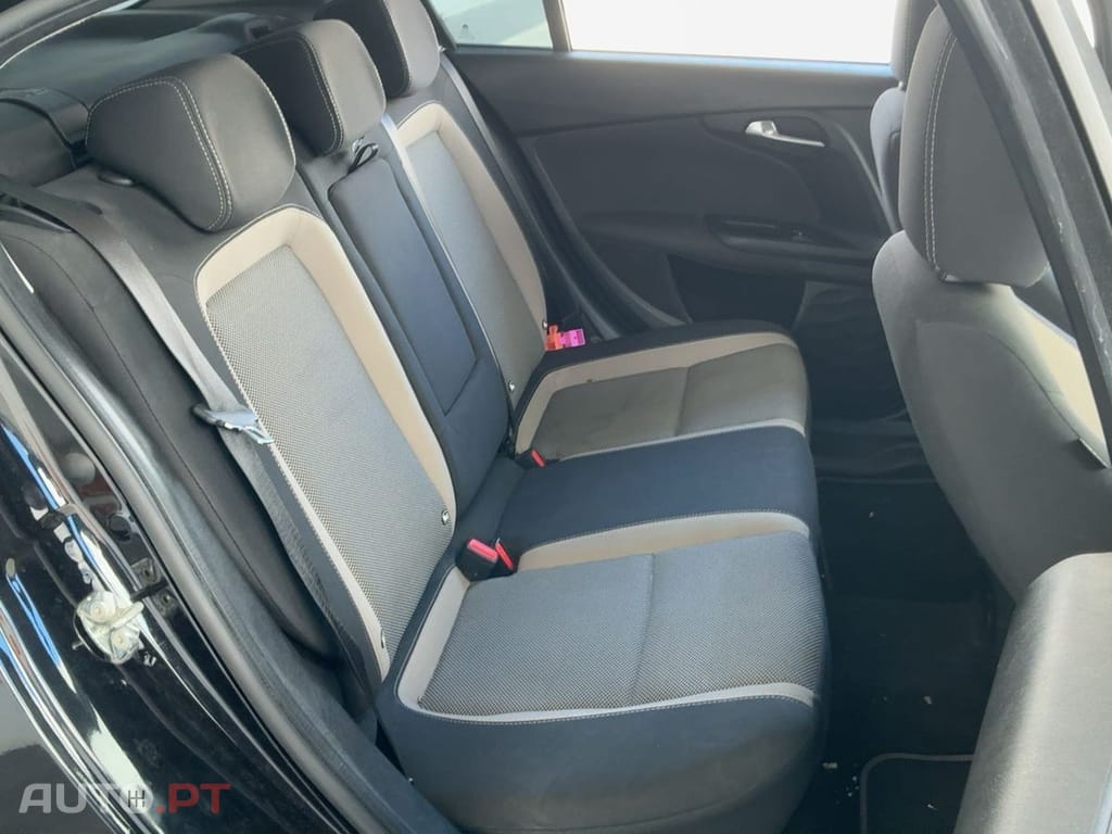 Fiat Tipo 1.4 Easy