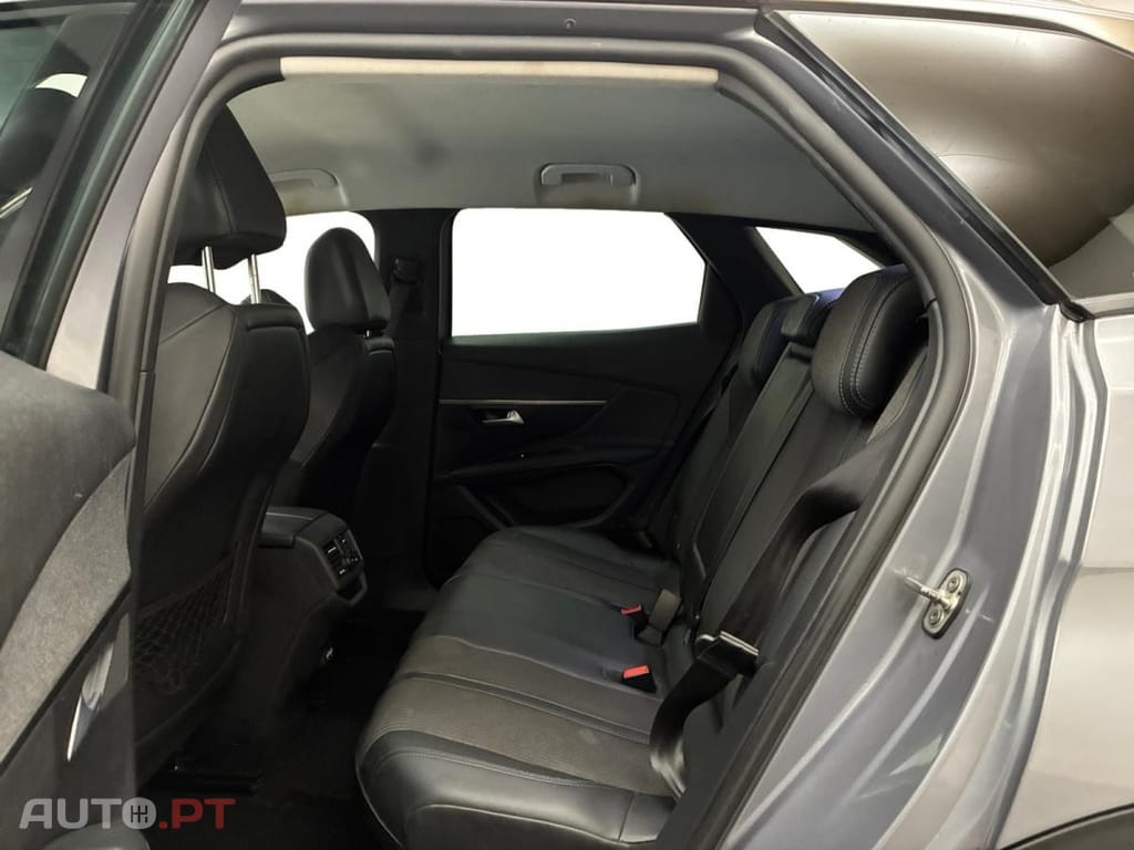 Peugeot 3008 1.2 PureTech Allure Pack