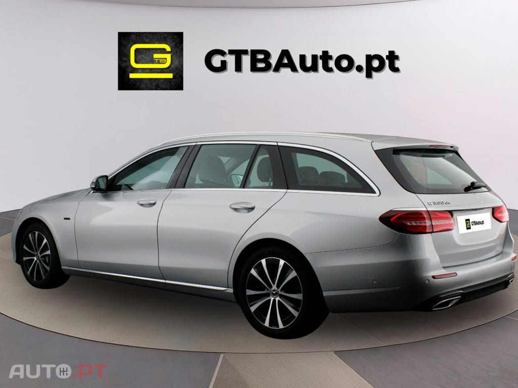 Mercedes-Benz E 300 DE AVANTGARDE I.V.A DEDUTÍVEL