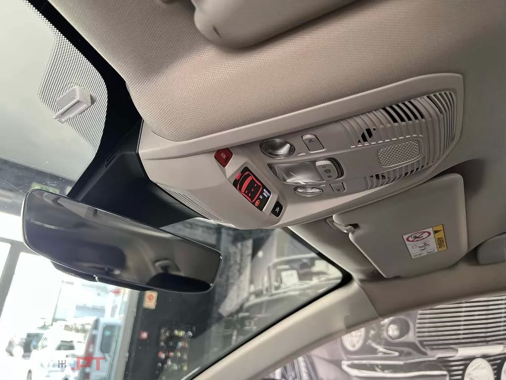 Citroen C5 Aircross 225 e-EAT8 SHINE
