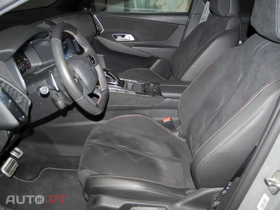 DS DS7 E-Tense Performance Line